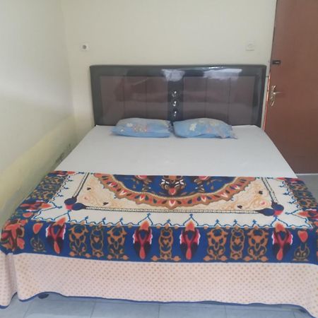 בראסטגי Kaliaga Bungalow מראה חיצוני תמונה
