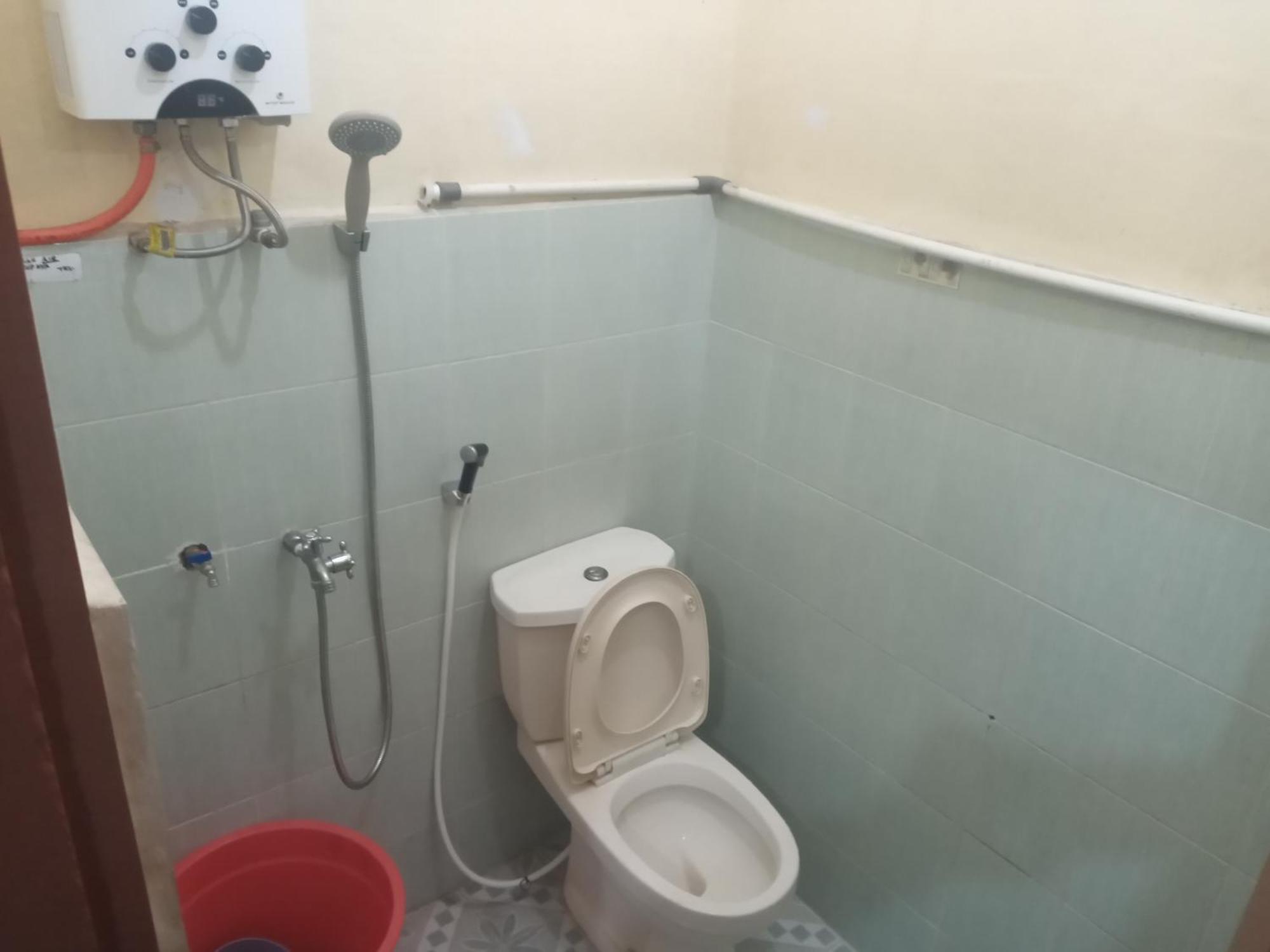 בראסטגי Kaliaga Bungalow מראה חיצוני תמונה