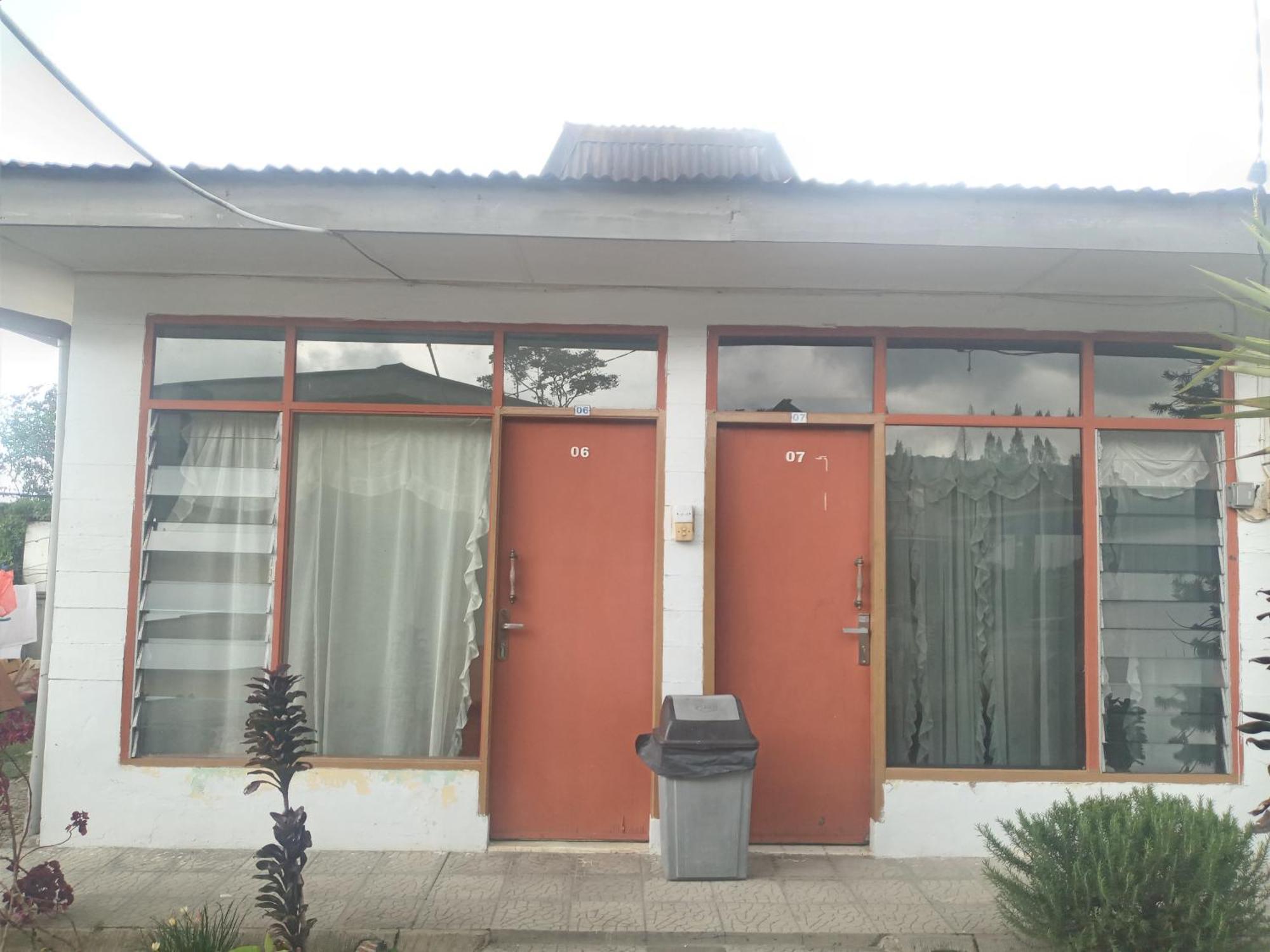 בראסטגי Kaliaga Bungalow מראה חיצוני תמונה